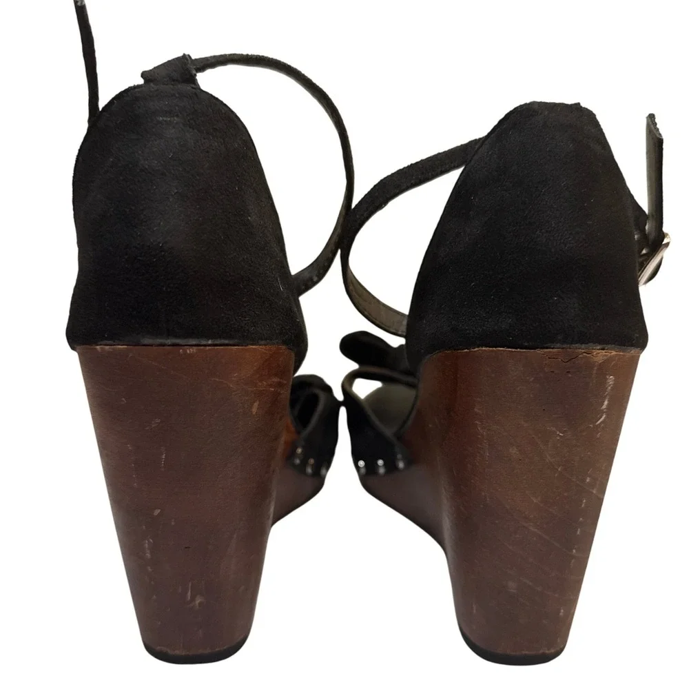 Torrid‎ Black Suede Wedge Sandals Ankle Strap Bow Studded Platform Wooden 8.5